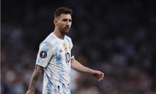 【湾区早参】前两月规上工业企业营收超20万亿，七成香港市民认为楼价过高